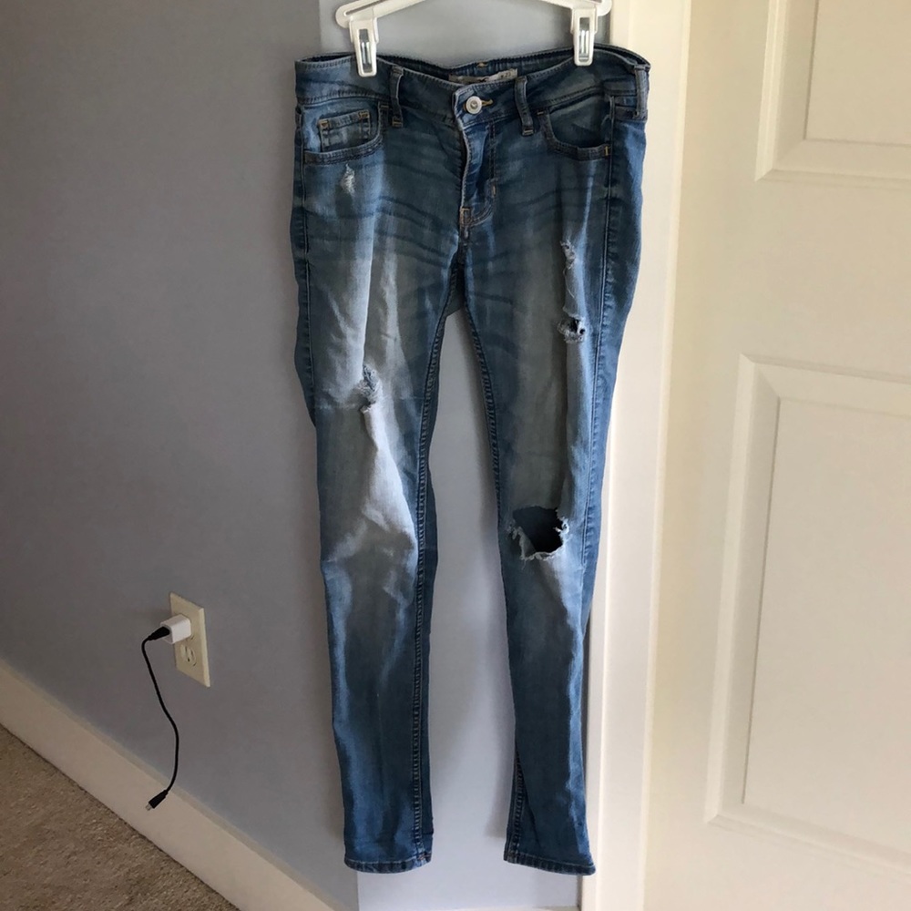 Hollister jeans